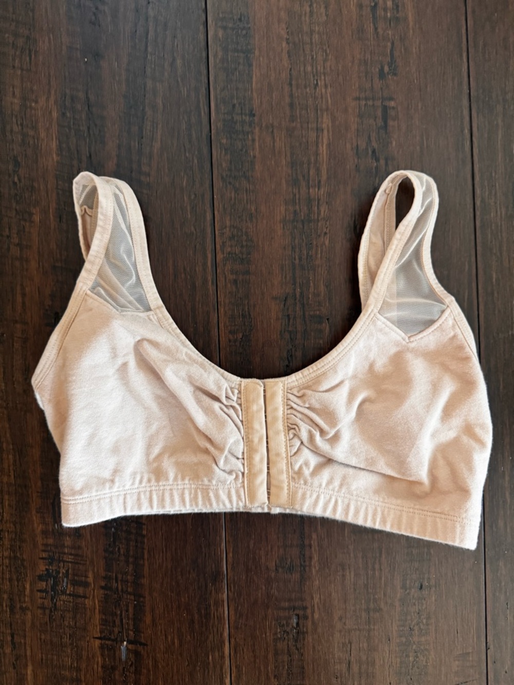 Fruit of the Loom Front-Closure Wireless Bra - Light Beige Size S/M